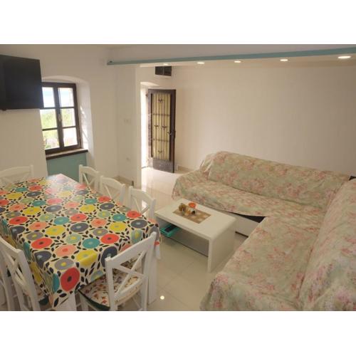 Spacious holiday home with terrace, cleaning included