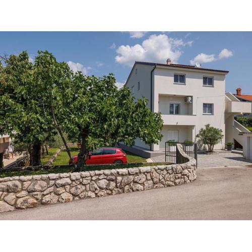 Spacious home with private terrace near sea
