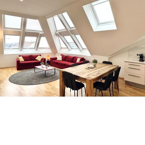 Spacious Penthouse in Favoriten
