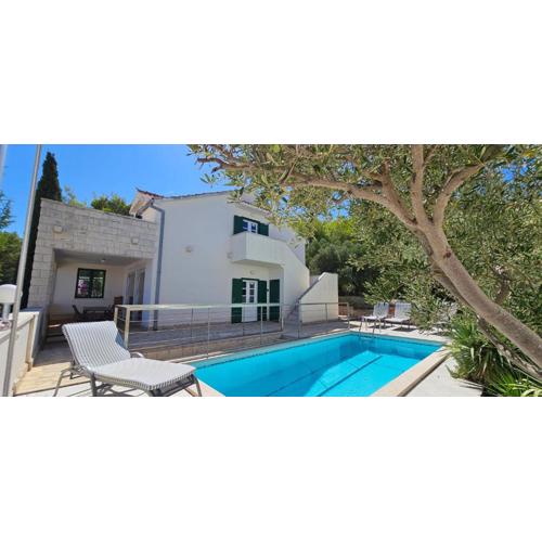 Spacious villa,pool, sea views, terraces, gardens - Villa Maria