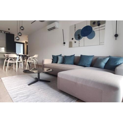 Splendid Beach View Apartment