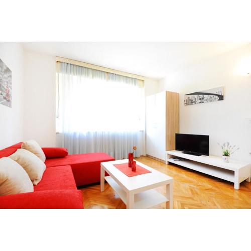 Split Central Lovely Flat