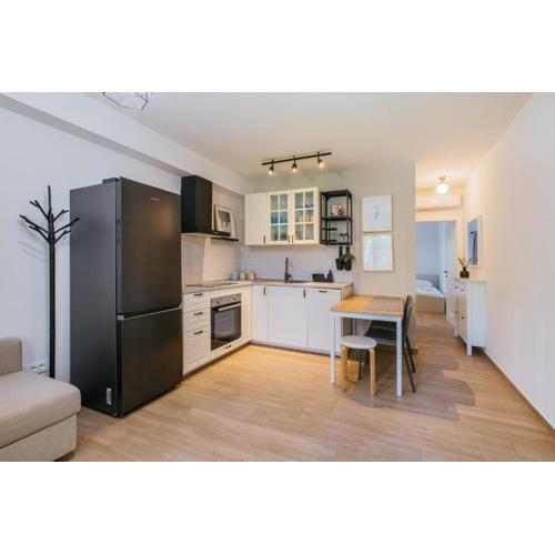 Split City Stay,Family Garden Apartments Split ,Kids Friendly, Parking in Garage
