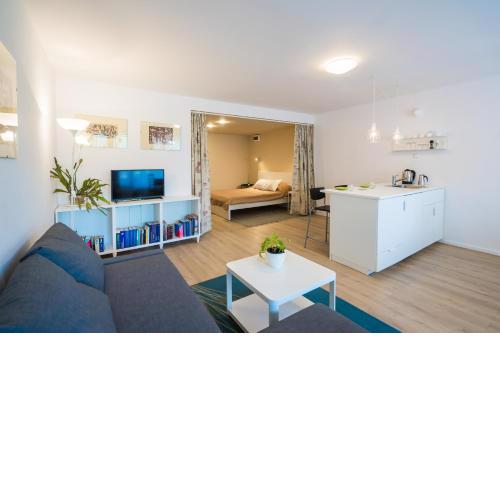 Squash Apartments & Studios