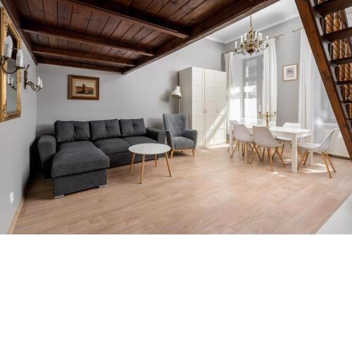 Starowiślna 37 Apartment with Mezzanine