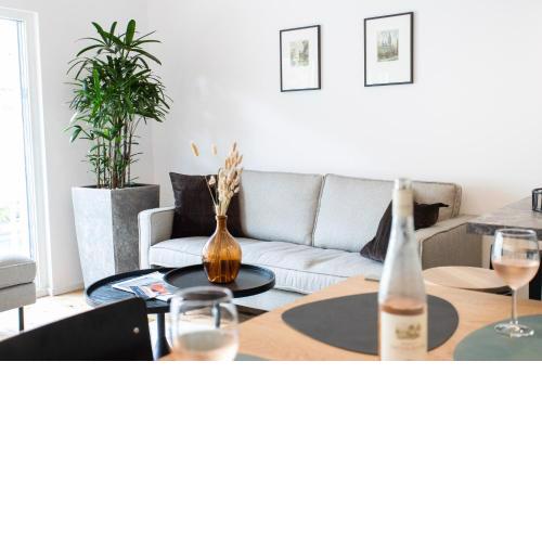 Stilvolle Wohnung mit ruhig gelegenem Balkon