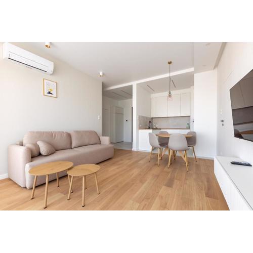 Stocznia Bright & Serene Riverside Apartments