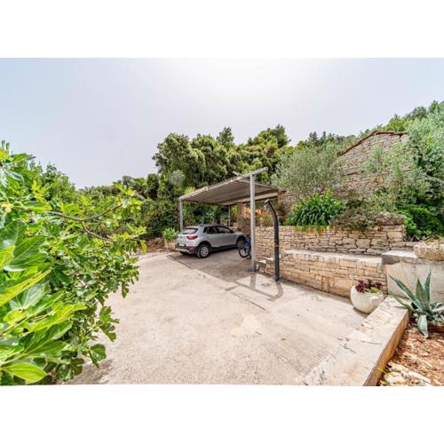 Stone House Blaca