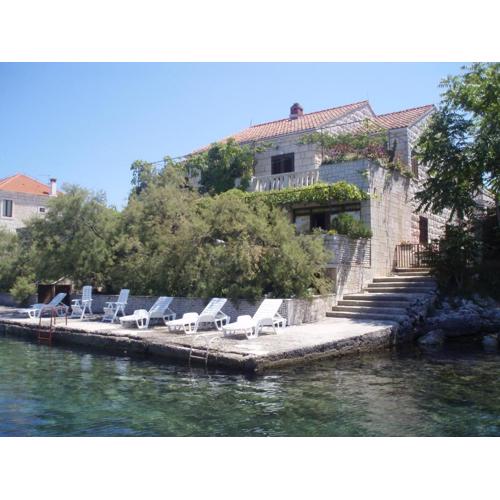 Stone house Gregov