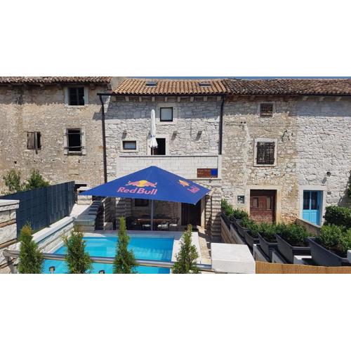 Stone House Istria HRIS 1
