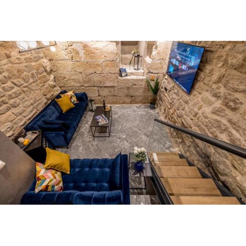 Stone villa NEPOT - in center - rooftop terrace