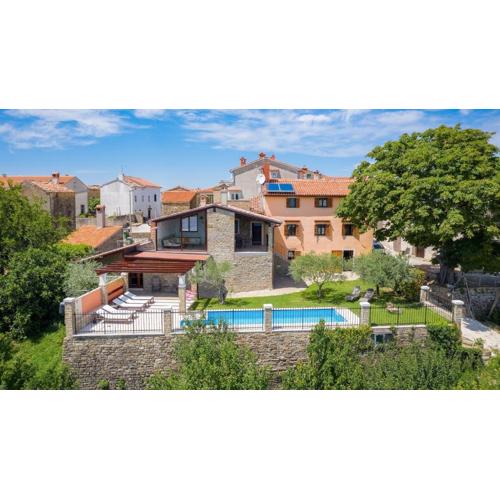 Stone villa Zamask with a pool and a lovely view