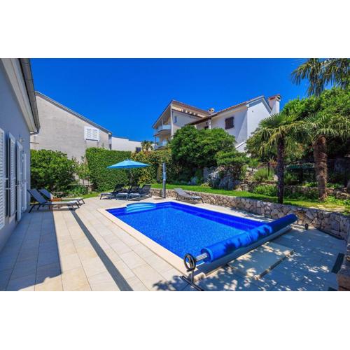 Strandnahe Villa mit Meerblick, 2 Bikes, beheiztem Privatpool - nur 300 Meter zum Strand