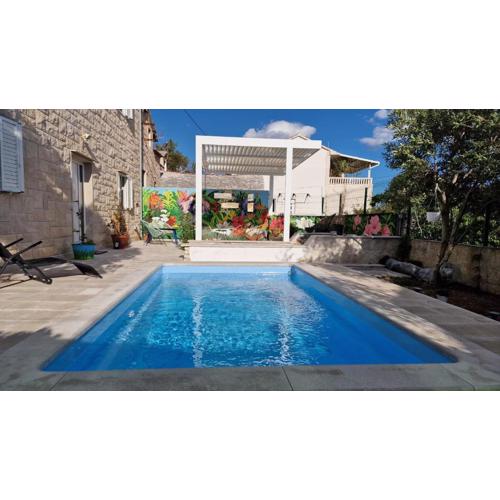 Stress Free Garden Holiday house