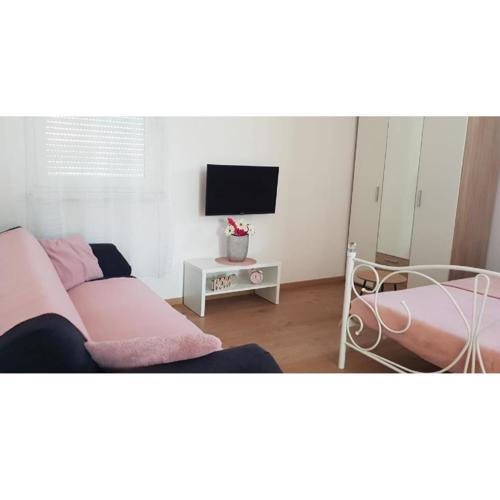 Studio apartman, 2+1
