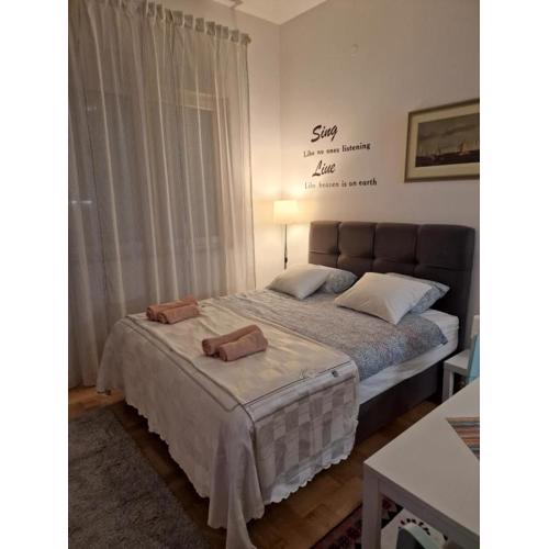 Studio apartman Asja