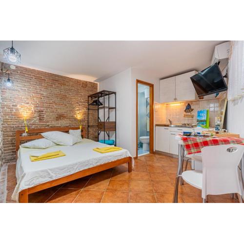 Studio Apartman Estera