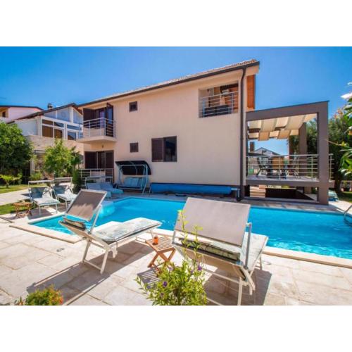 Studio apartman Nika