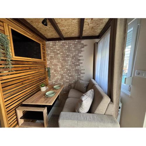 Studio apartman Tiago