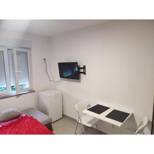 Studio apartman Tombo
