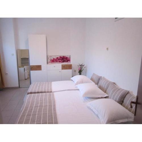 Studio Apartman Toni
