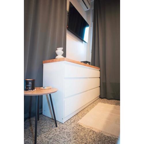 STUDIO APARTMAN ZEN with hotel vibes, free parking, self check-in, WIFI & Netflix