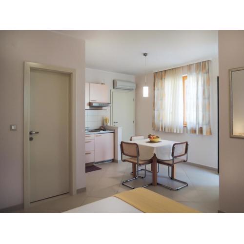 Studio apartment 3785-3 for 2 Pers in Baska Voda
