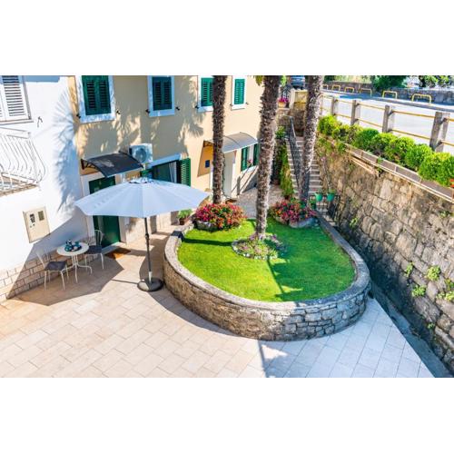 Studio apartment Ičići by the sea