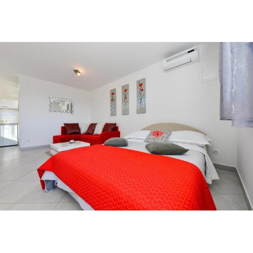 Studio Apartment Im Erdgeschoss Für 2 Personen