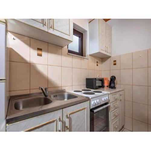 Studio apartment Iva - Studio Apartment