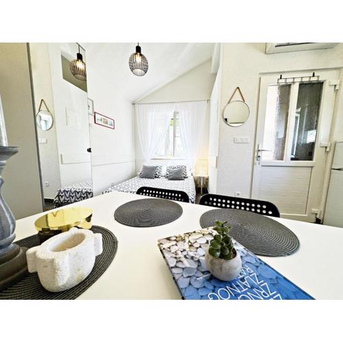 Studio apartment Matoni