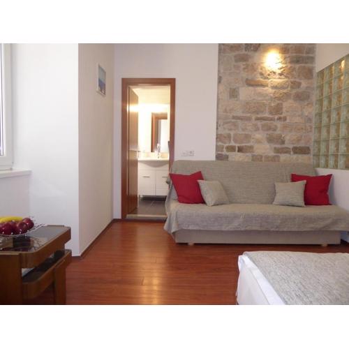 Studio Apartment Mila