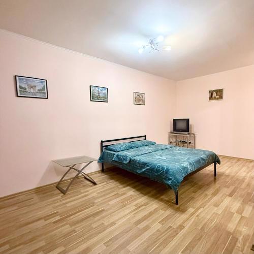 Studio-apartment near Ocean Plaza