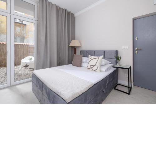 Studio Apartment With Terrace -Starowślna 43