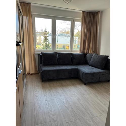 Studio apartment&Airport- free WiFi - Netflix - close by Chopin Airport