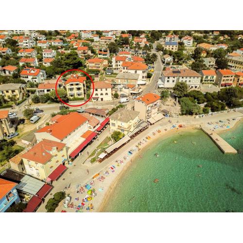 Studio Apartments Cavrak with Terrace