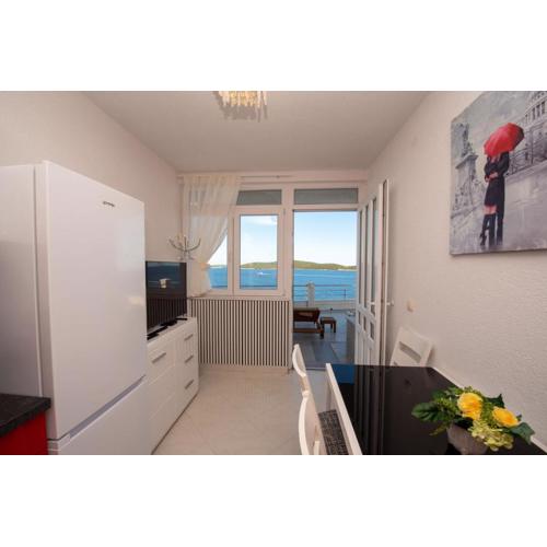 Studio Apartments Mack - RED