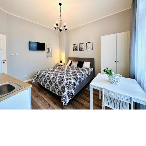Studio By The Pier III z balkonem
