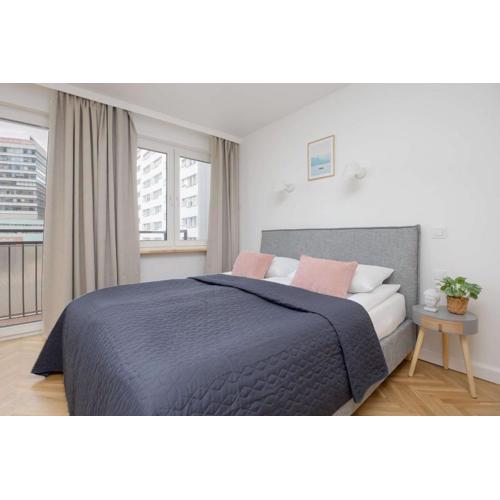 Studio Chmielna dla 3 Osób Centrum Warszawy by Noclegi Renters