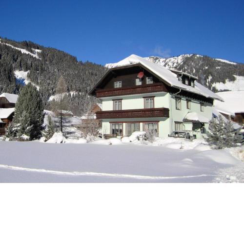 Studio Dirndl und Bua by Interhome