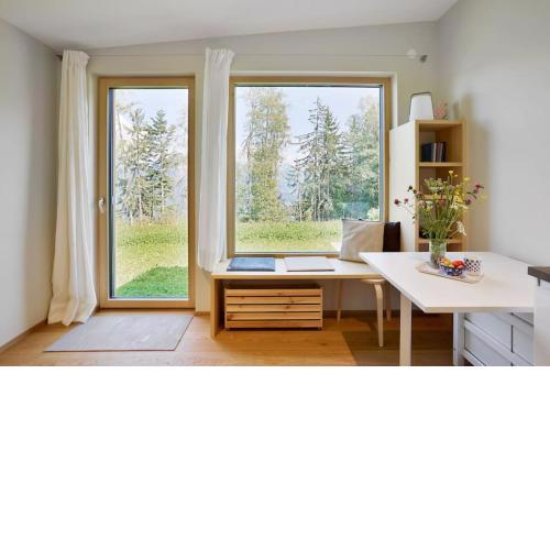 Studio mit Ausblick, ihr Rückzugsort in den Bergen