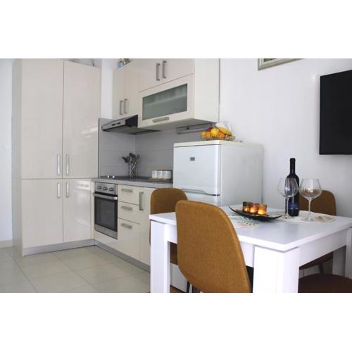 Studio Teuta - private parking