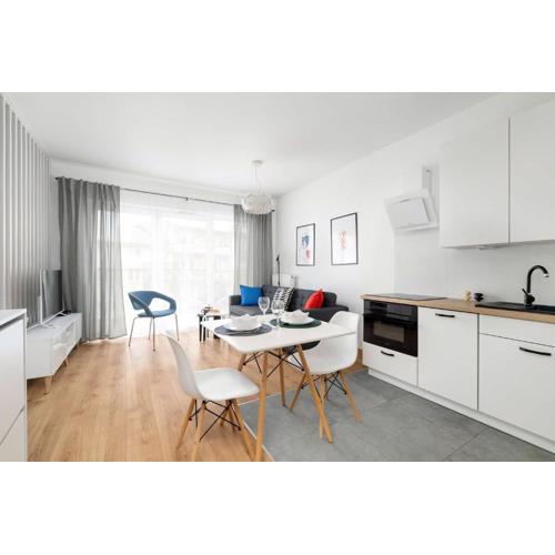 Studio with Parking in Wilda Poznan near MTP by Noclegi Renters