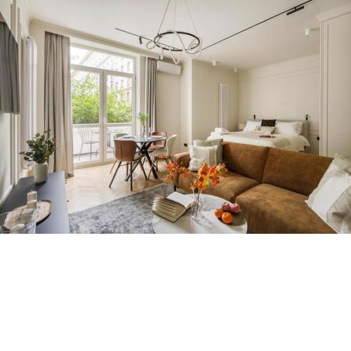 Stunning 2bed with terrace and parking