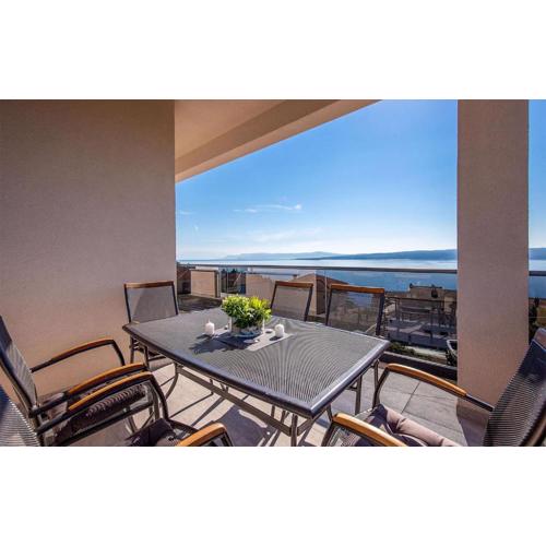 Stunning Apartment In Dramalj With Wifi