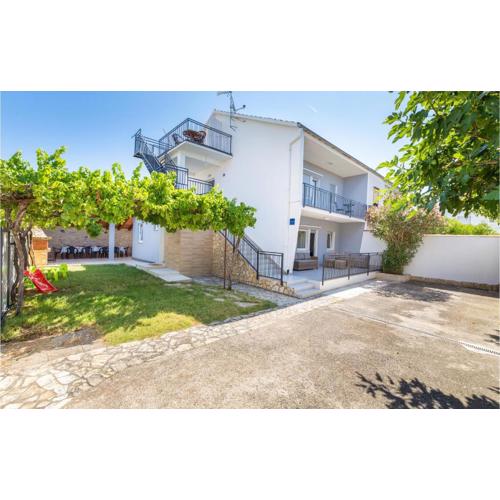 Stunning Apartment In Medulin With Wifi