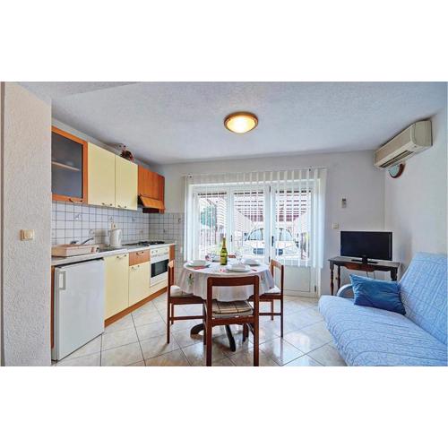 Stunning Apartment In Pula With Wifi