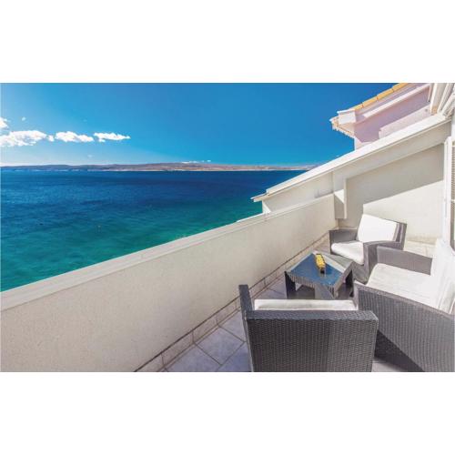 Stunning Apartment In Selce With Wifi