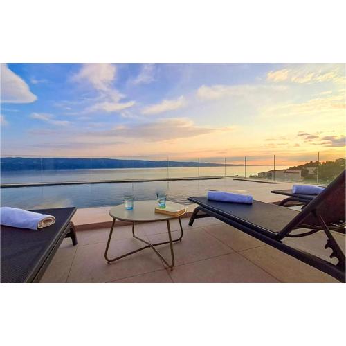 Stunning Apartment In Stanici