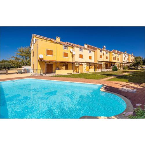 Stunning Apartment In Vabriga With Wifi